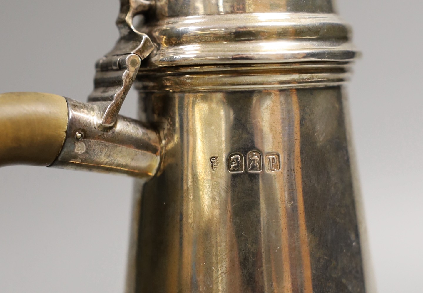 A George V Queen Ann style Brittania standard silver cafe au lait pot, Charles Stuart Harris & Sons, London, 1910, height 23.9cm, gross 19.9oz.